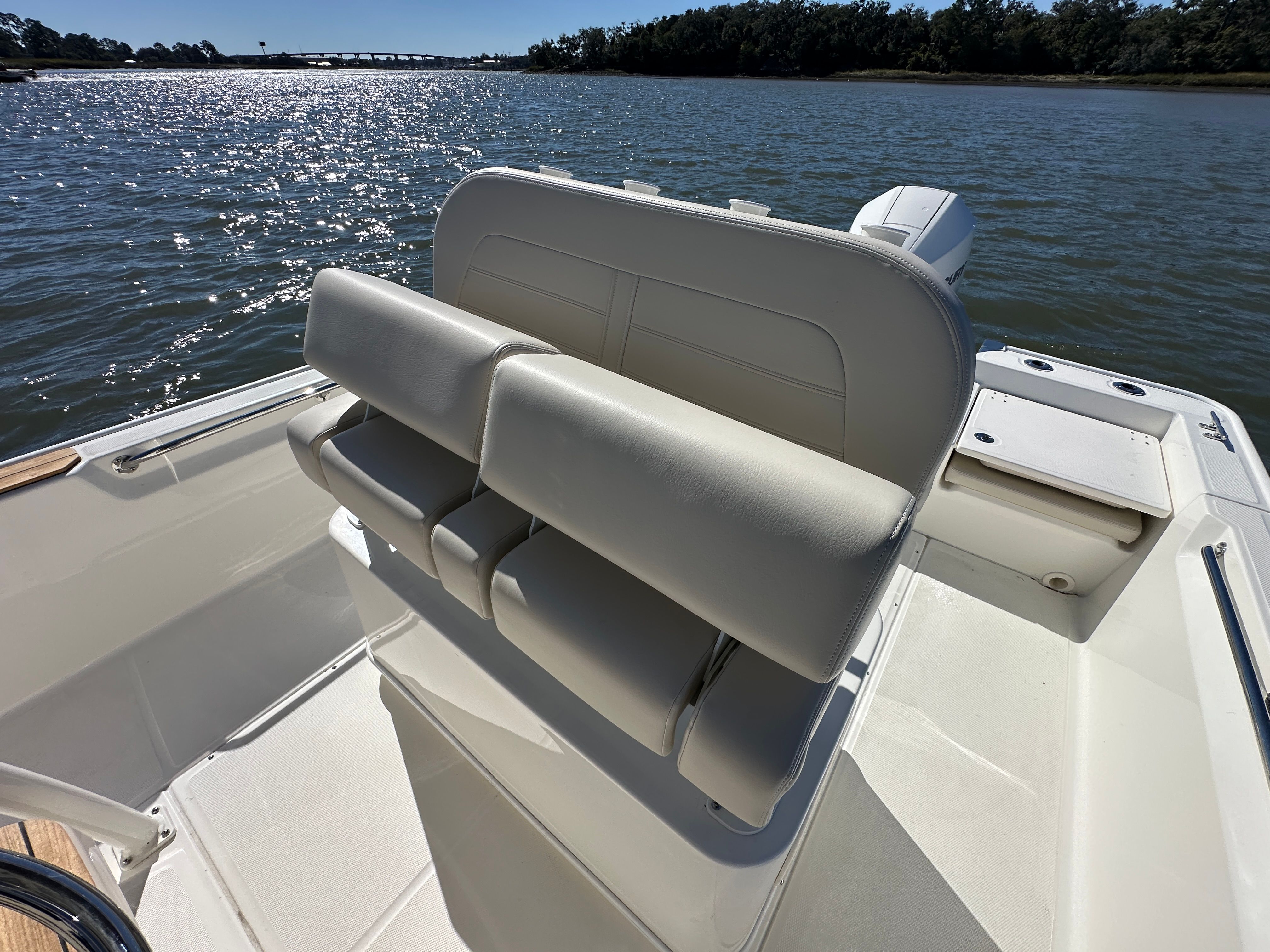 2026 Boston Whaler 210 Montauk Image Thumbnail #28