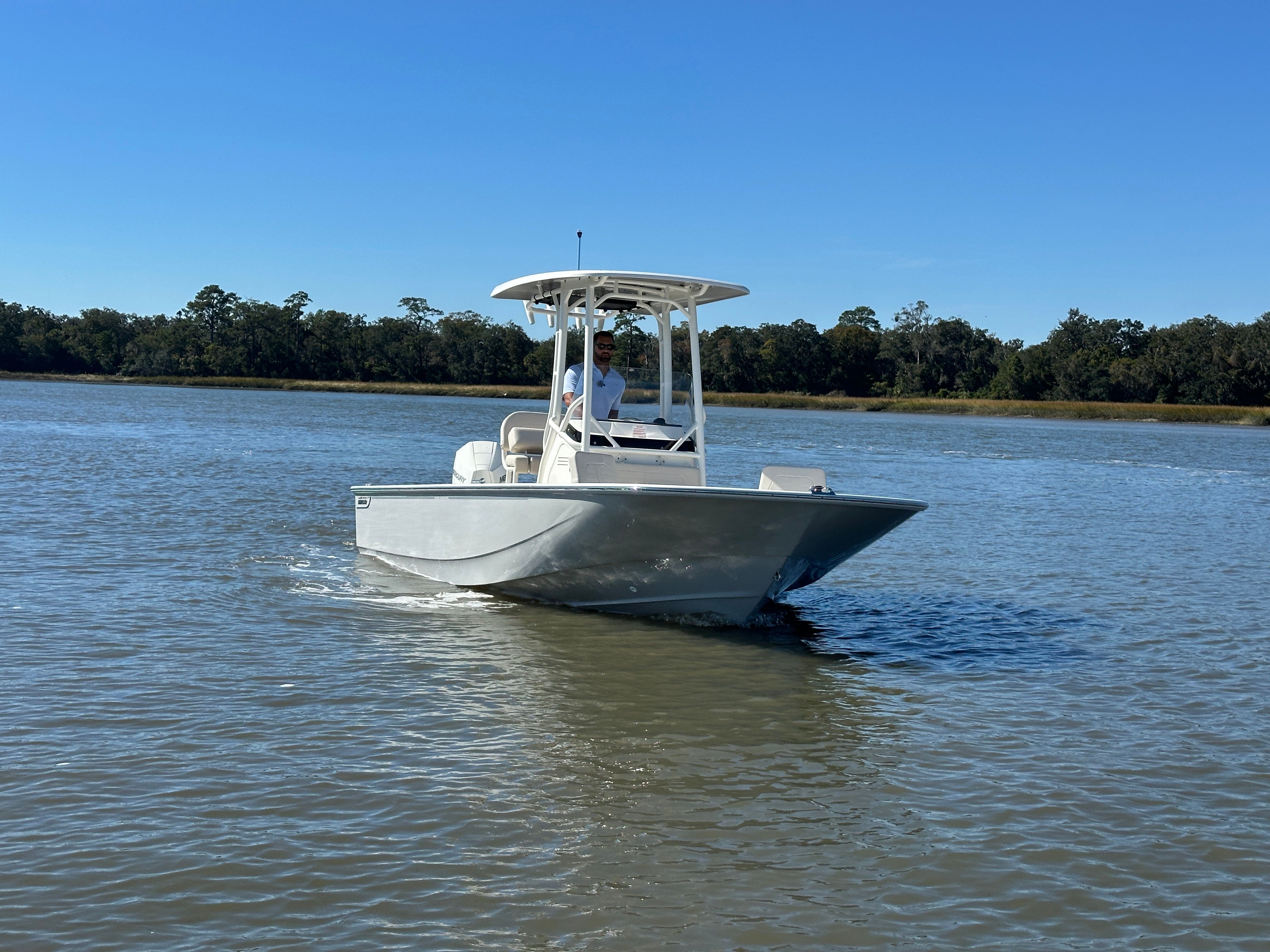 2026 Boston Whaler 210 Montauk Image Thumbnail #10