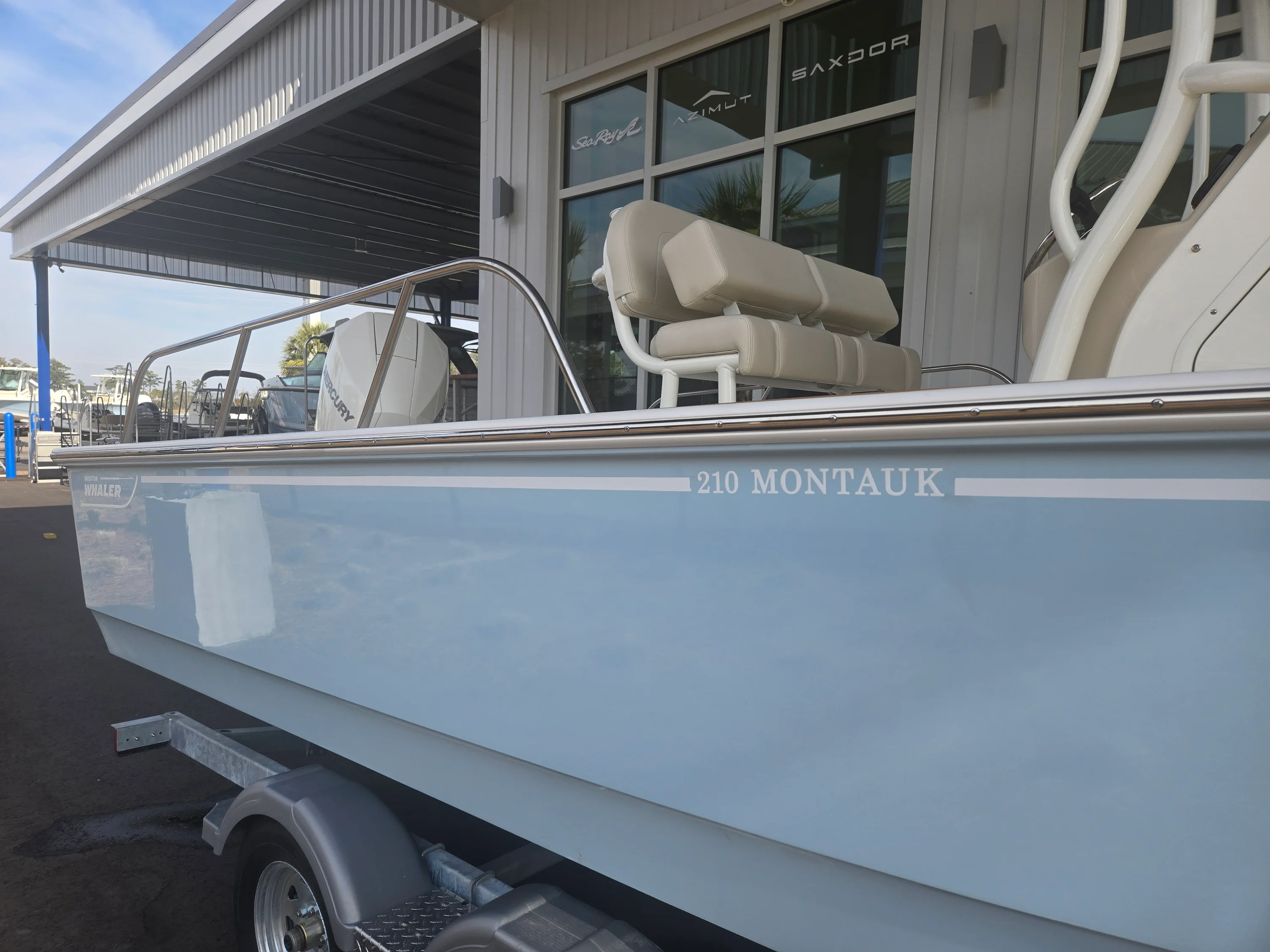2026 Boston Whaler 210 Montauk Image Thumbnail #16
