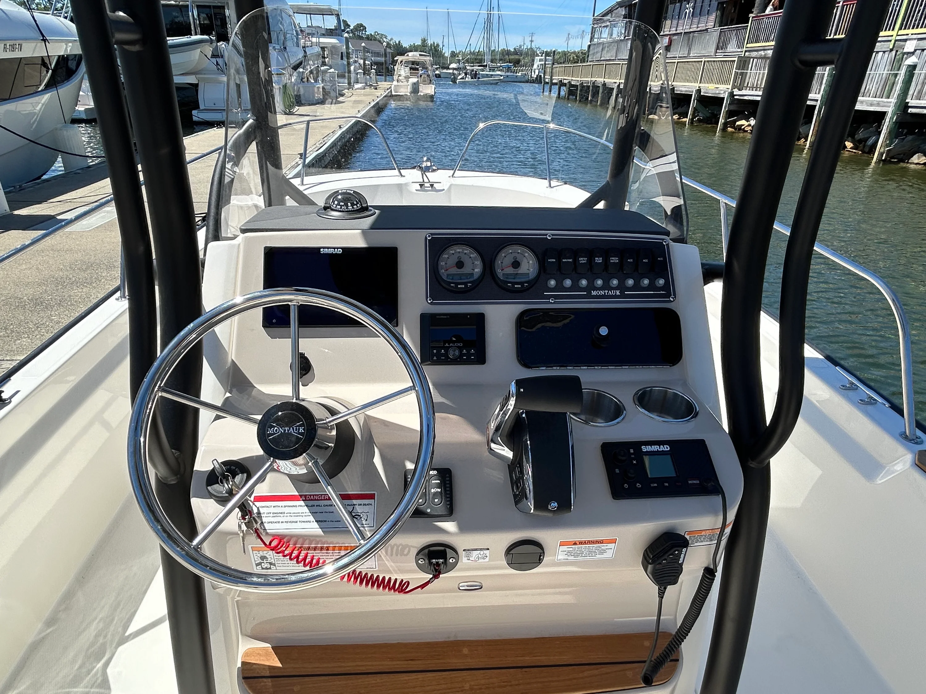 2026 Boston Whaler 210 Montauk Image Thumbnail #17