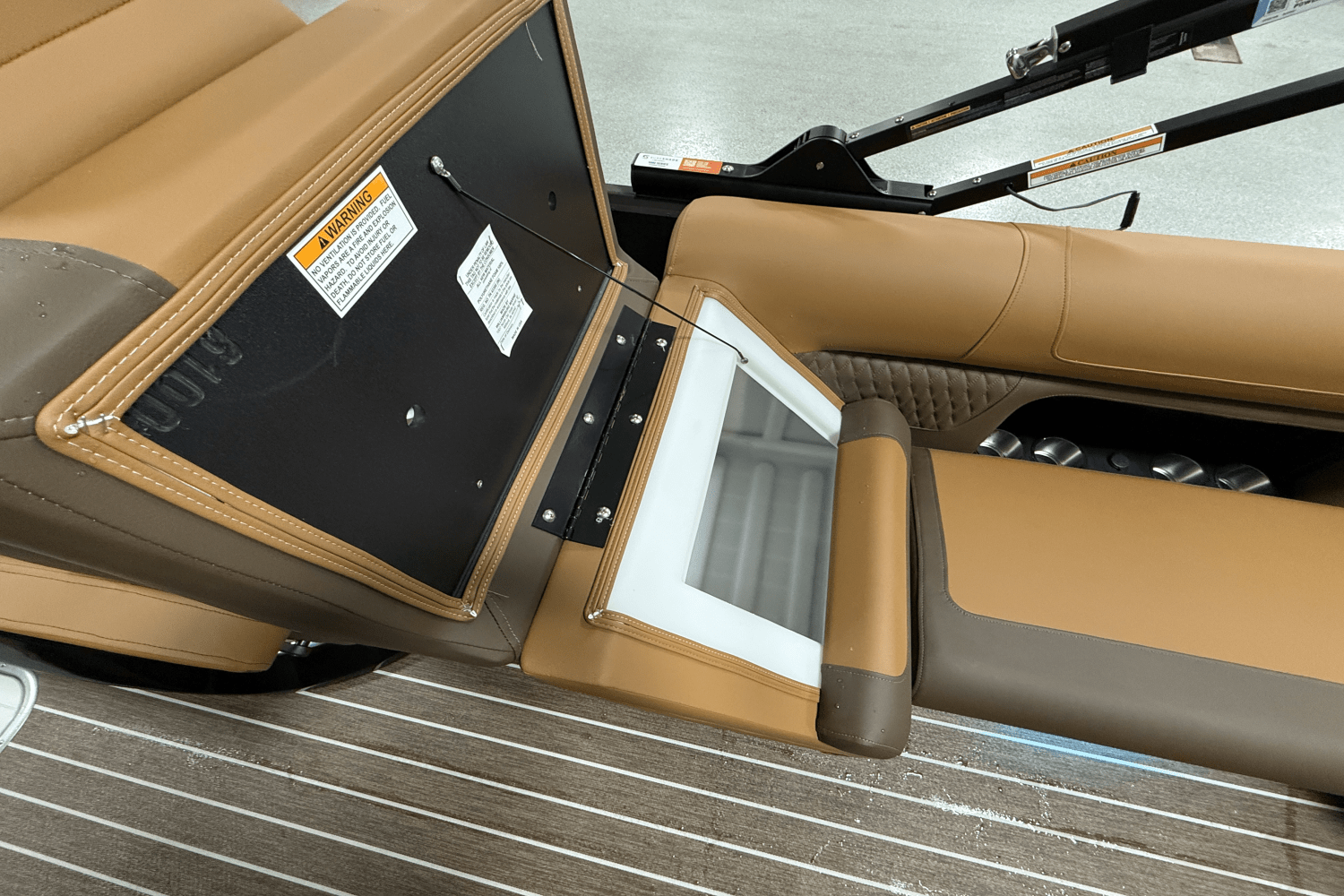 2026 Premier 230SOLARIS Image Thumbnail #34