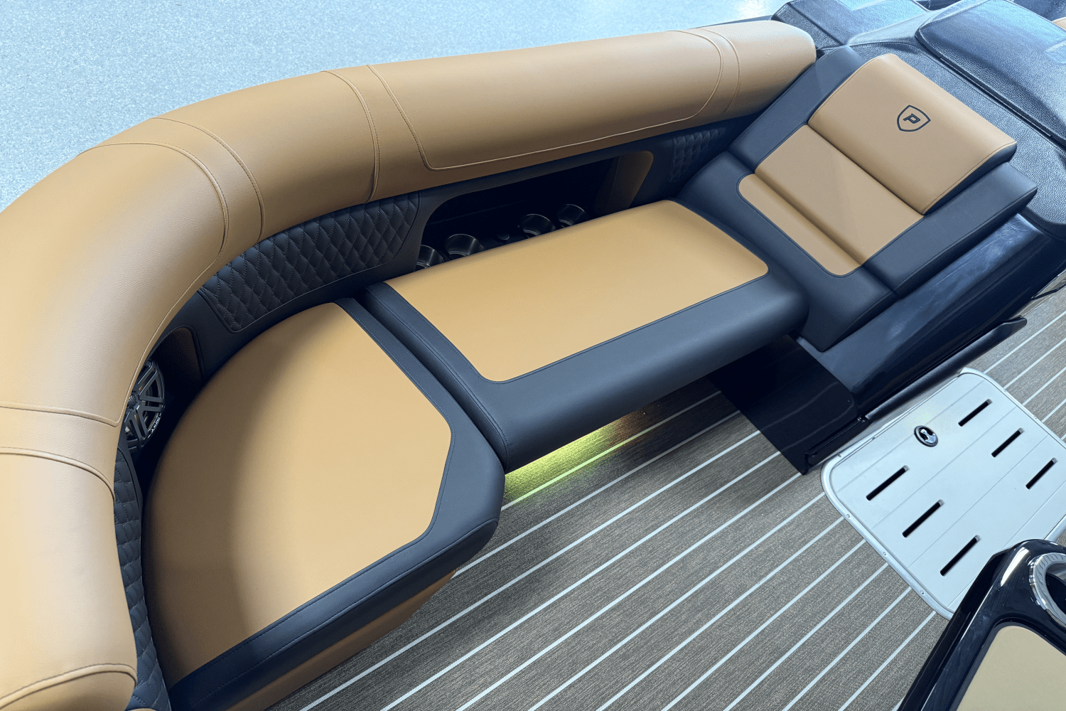 2026 Premier 230SOLARIS Image Thumbnail #71