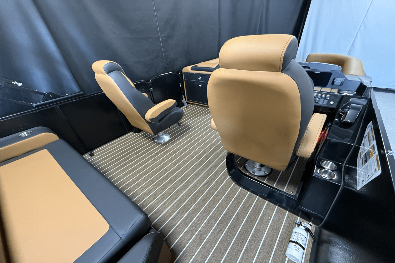 2026 Premier 230SOLARIS Image Thumbnail #37