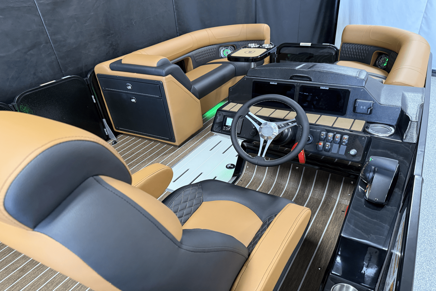 2026 Premier 230SOLARIS Image Thumbnail #42