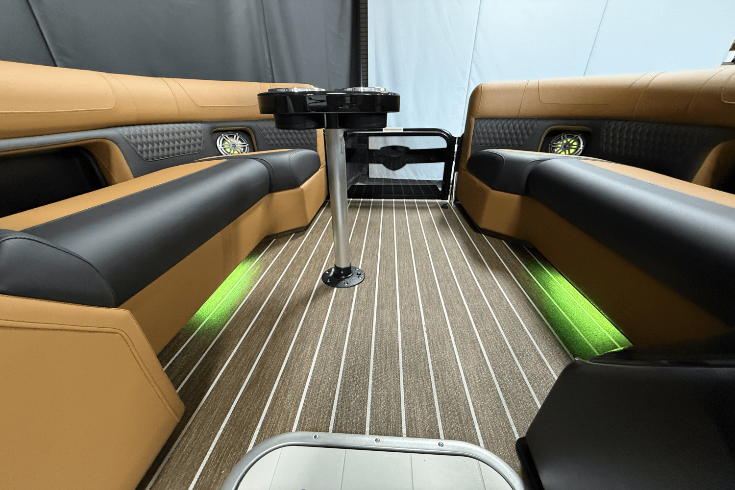 2026 Premier 230SOLARIS Image Thumbnail #74