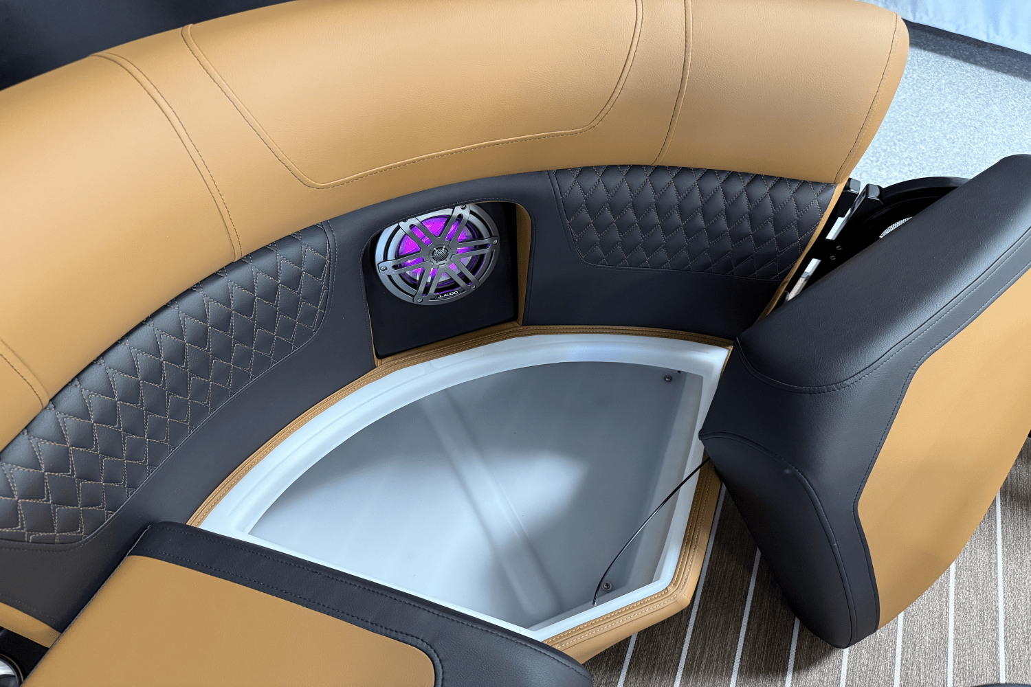 2026 Premier 230SOLARIS Image Thumbnail #70