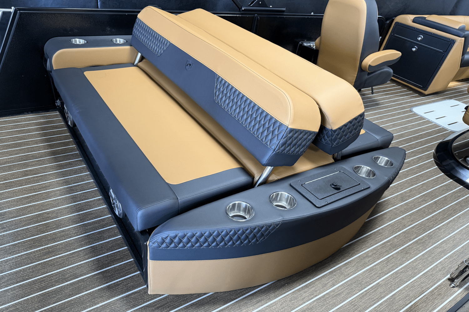 2026 Premier 230SOLARIS Image Thumbnail #22