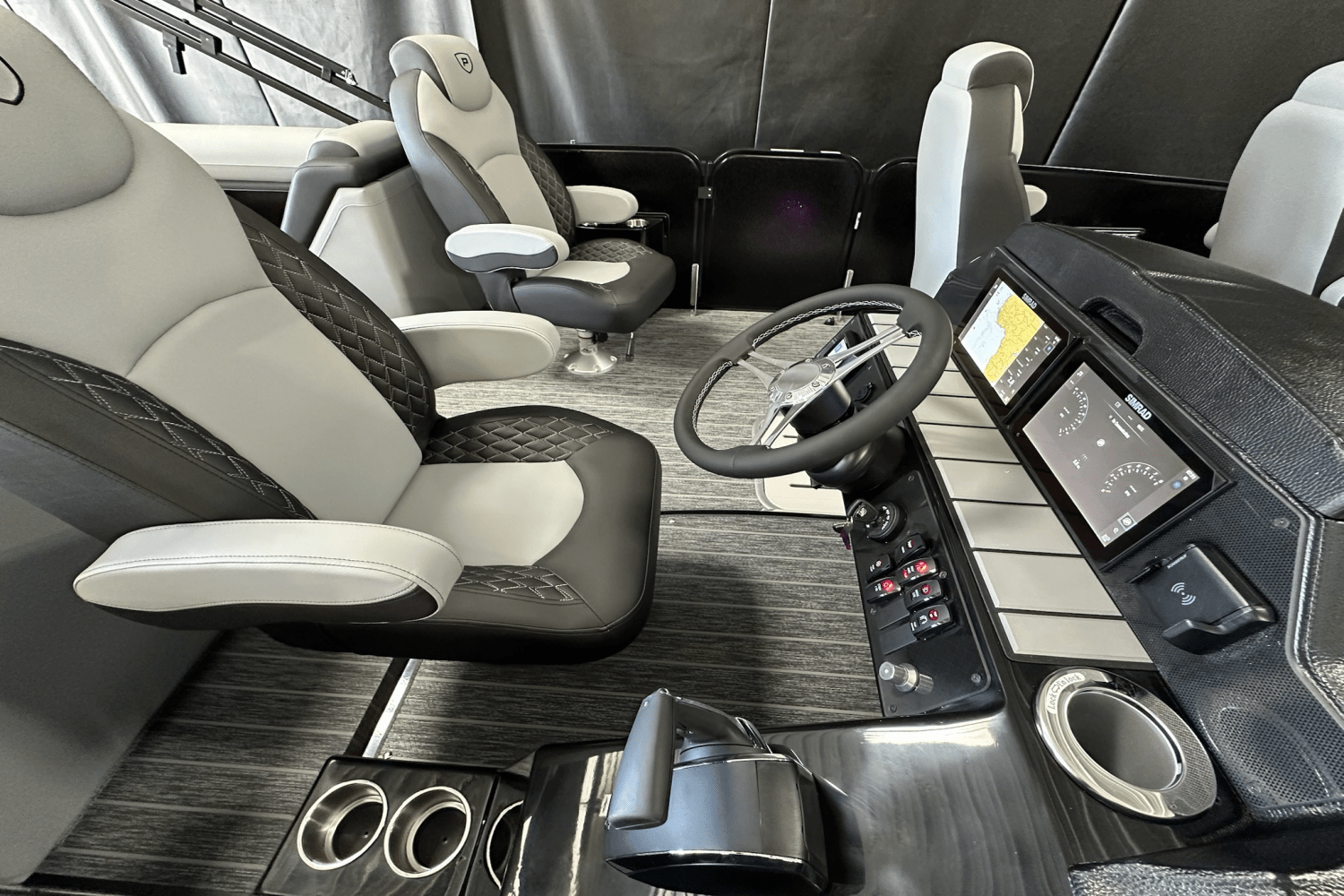 2025 Premier 230 Solaris Image Thumbnail #11