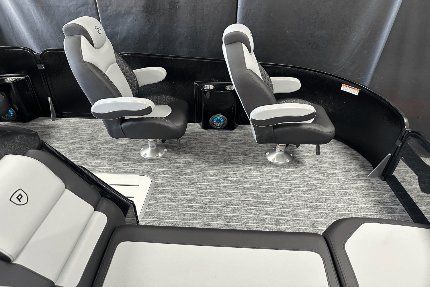 2025 Premier 230 Solaris Image Thumbnail #16
