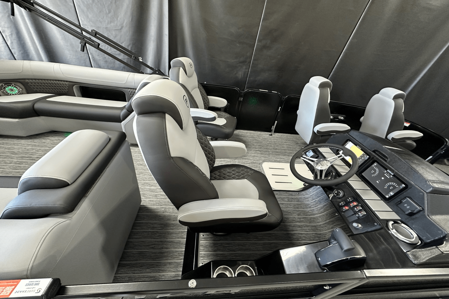 2025 Premier 230 Solaris Image Thumbnail #9