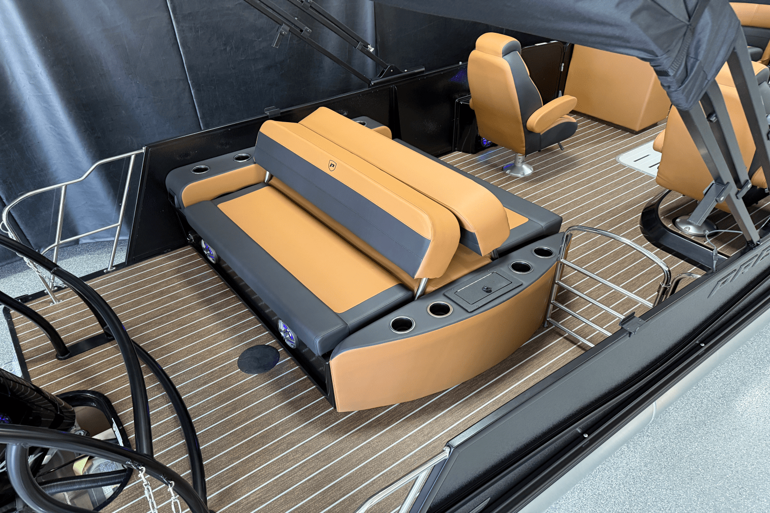 2026 Premier 230SUNSATION Image Thumbnail #9