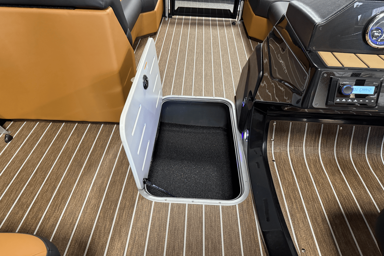 2026 Premier 230SUNSATION Image Thumbnail #28