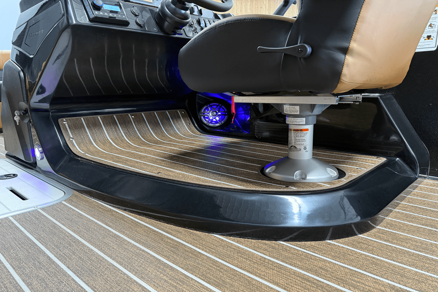 2026 Premier 230SUNSATION Image Thumbnail #30