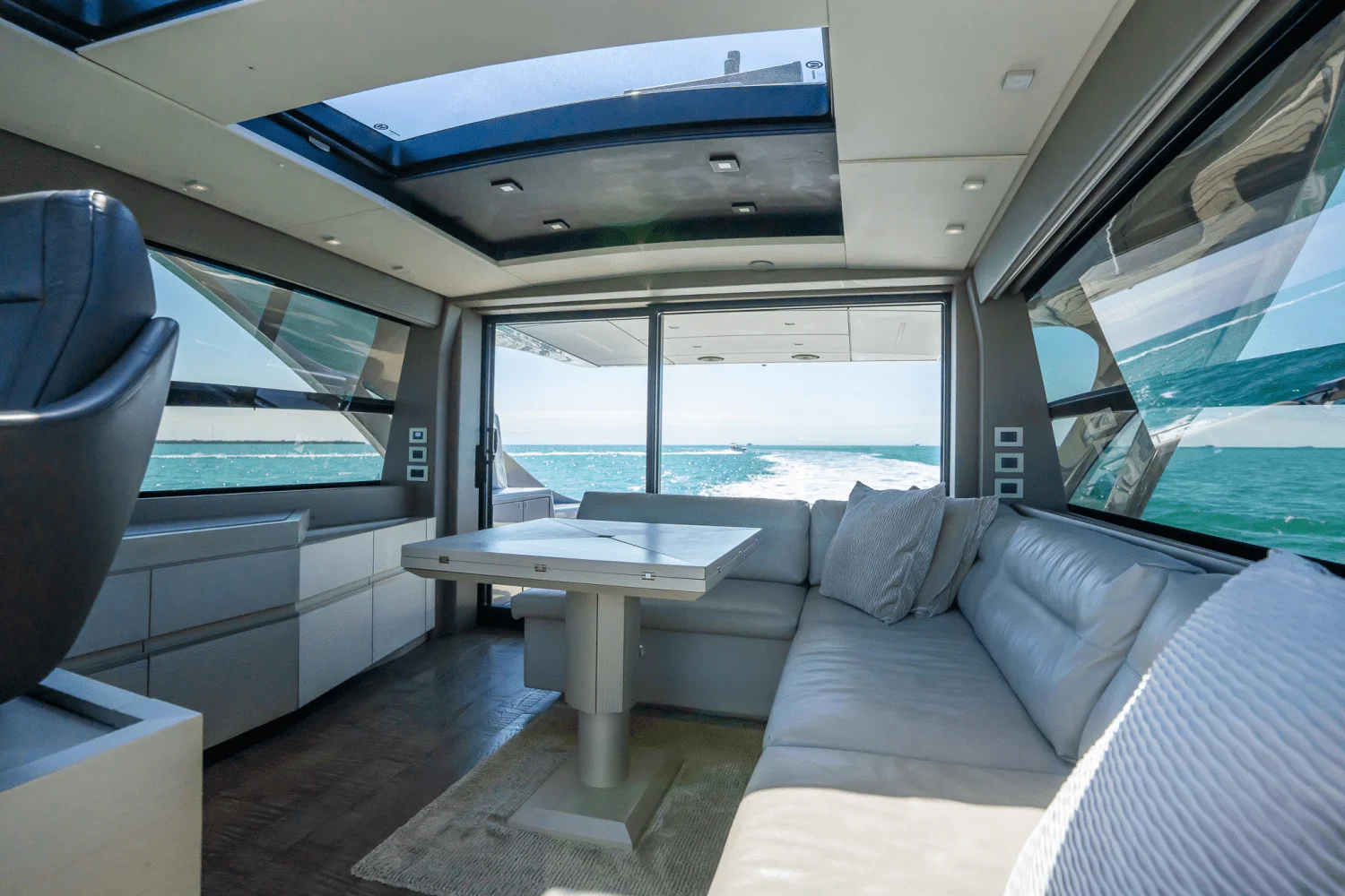 2020 Pershing 7X Image Thumbnail #44