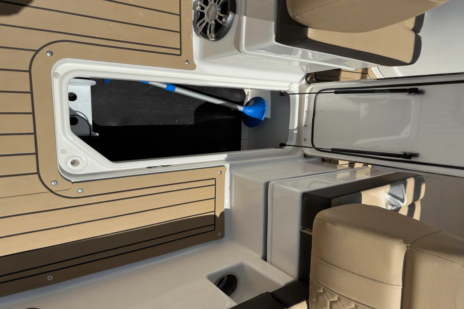 2020 Sea Ray 270 SDX Image Thumbnail #17