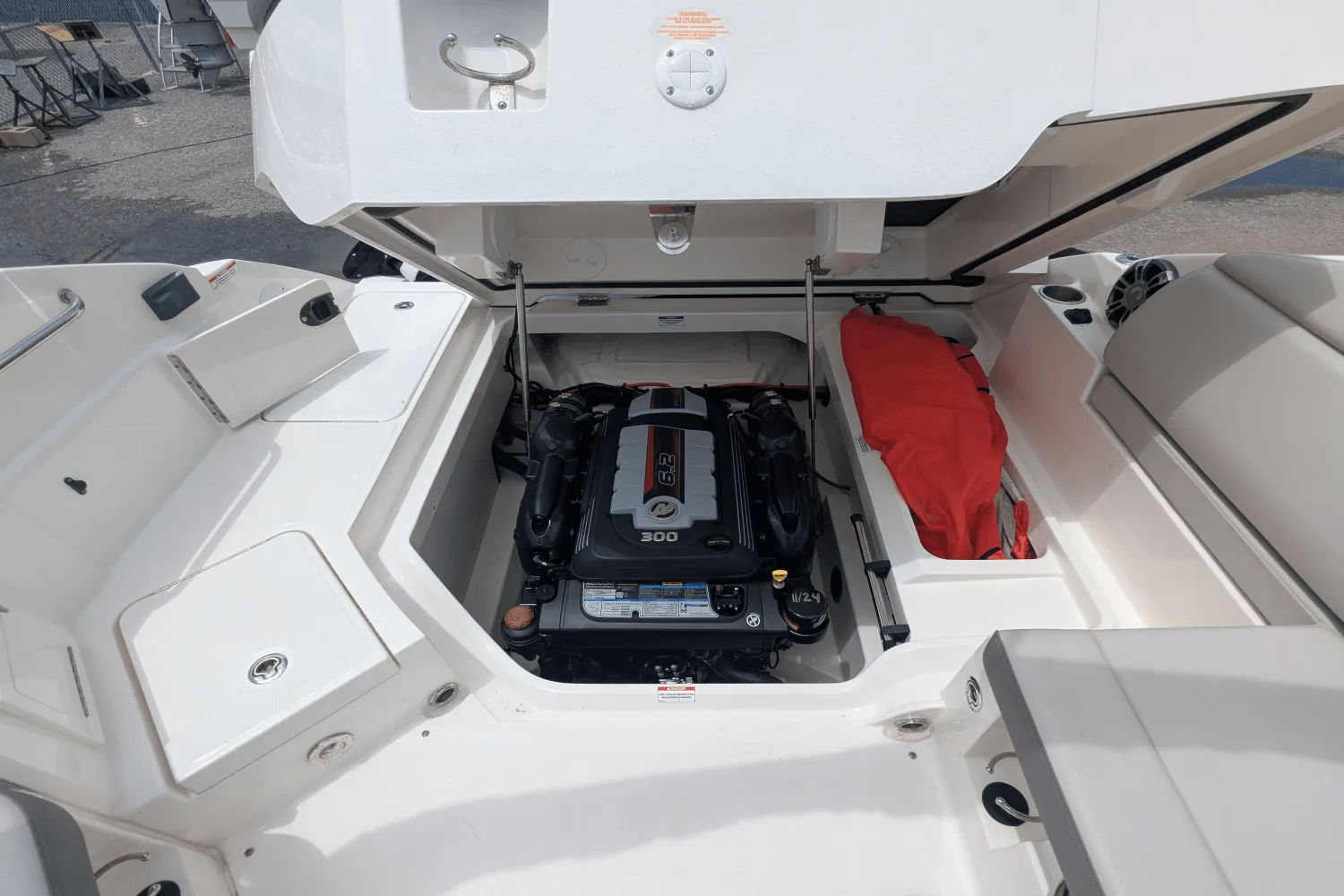 2022 Sea Ray 250 SD Image Thumbnail #23