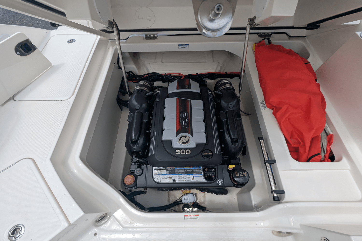 2022 Sea Ray 250 SD Image Thumbnail #24