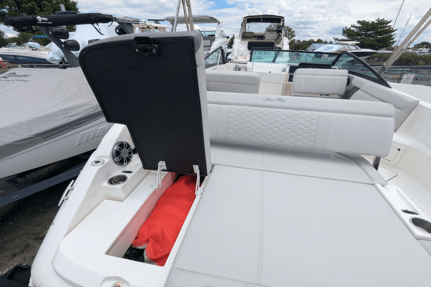 2022 Sea Ray 250 SD Image Thumbnail #22