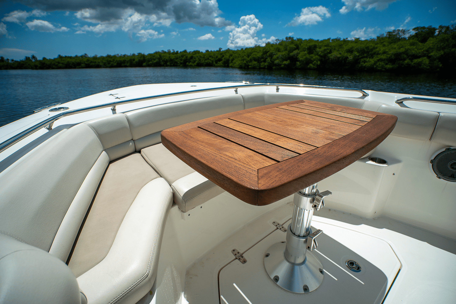 2018 Boston Whaler 330 Outrage Image Thumbnail #26