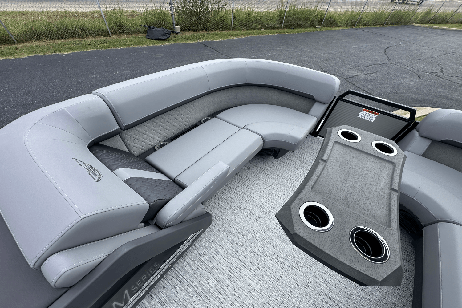 2026 Bennington 22MFB Image Thumbnail #16