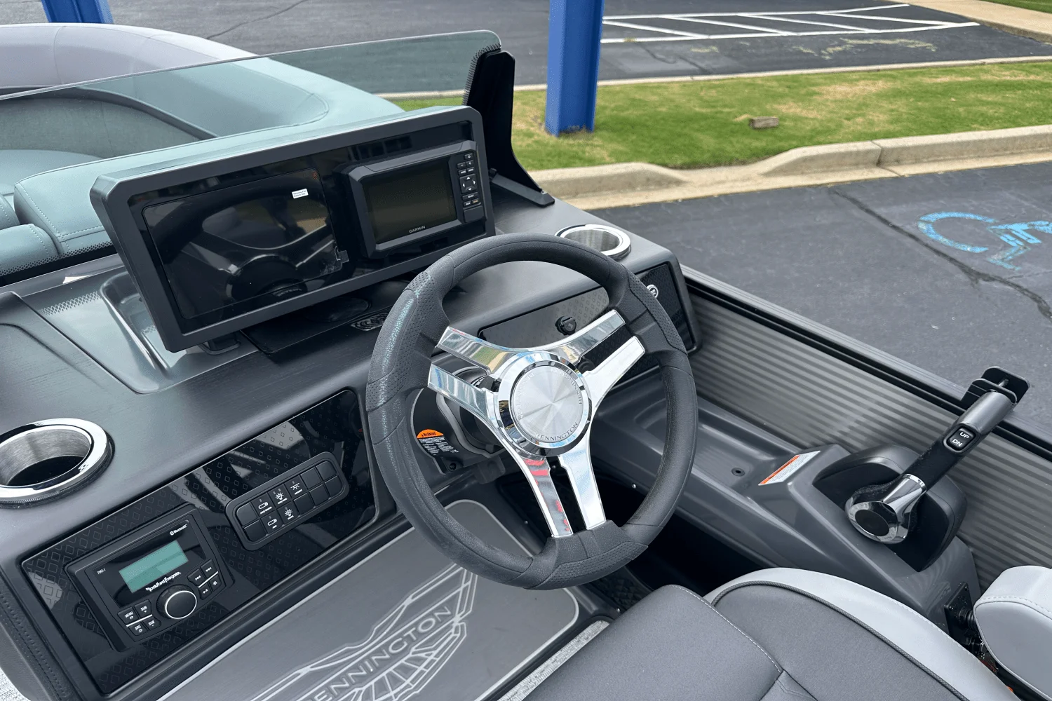 2026 Bennington 22MFB Image Thumbnail #13