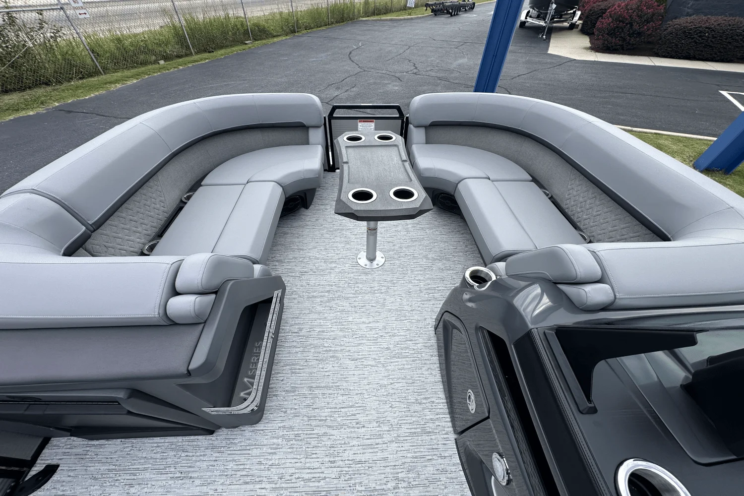 2026 Bennington 22MFB Image Thumbnail #15