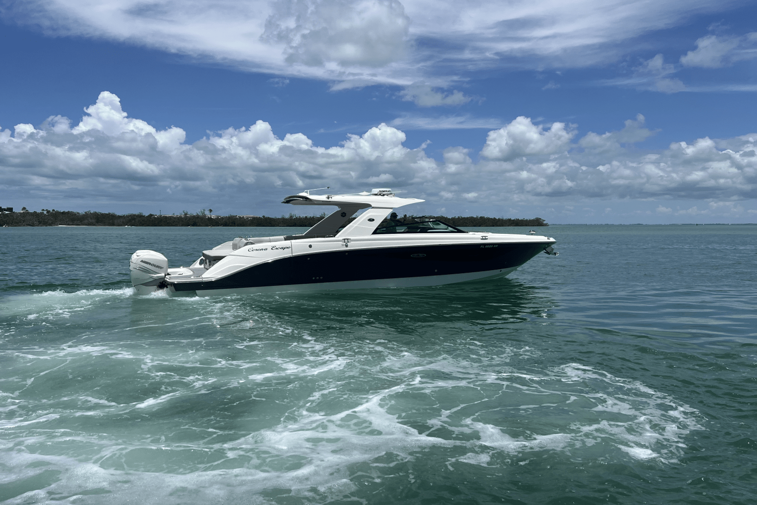 2020 Sea Ray 400 SLX-OB Image Thumbnail #5