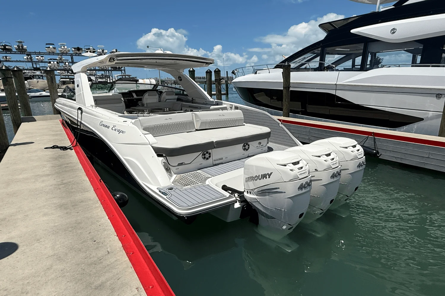 2020 Sea Ray 400 SLX OB Image Thumbnail #17