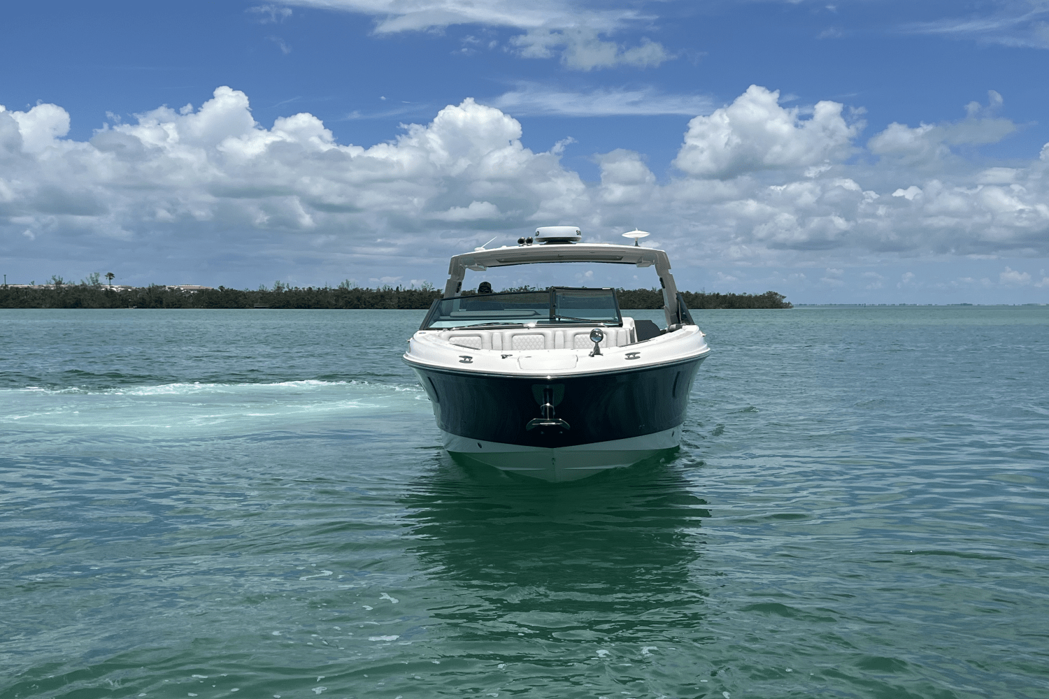 2020 Sea Ray 400 SLX-OB Image Thumbnail #10