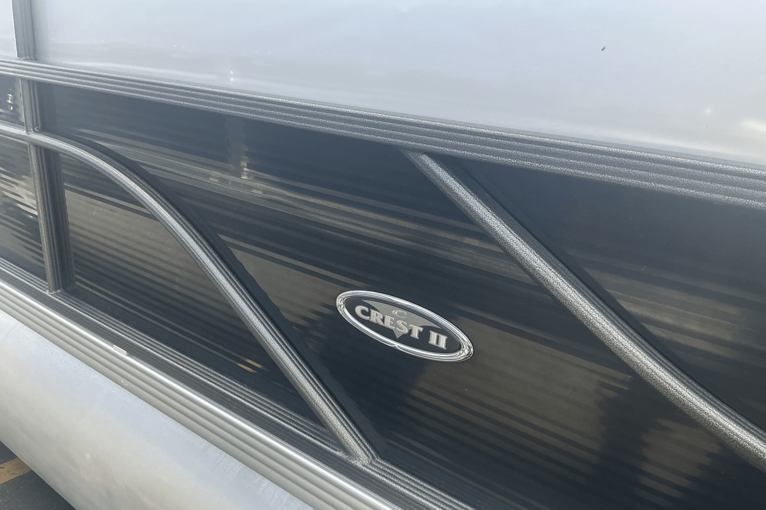 2015 Crest 230 Image Thumbnail #12