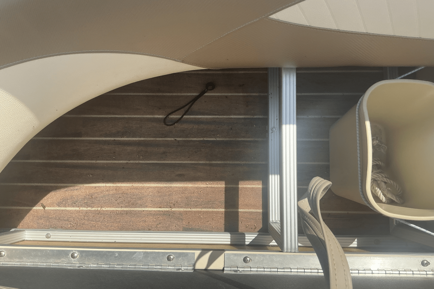 2015 Crest 230 Image Thumbnail #20