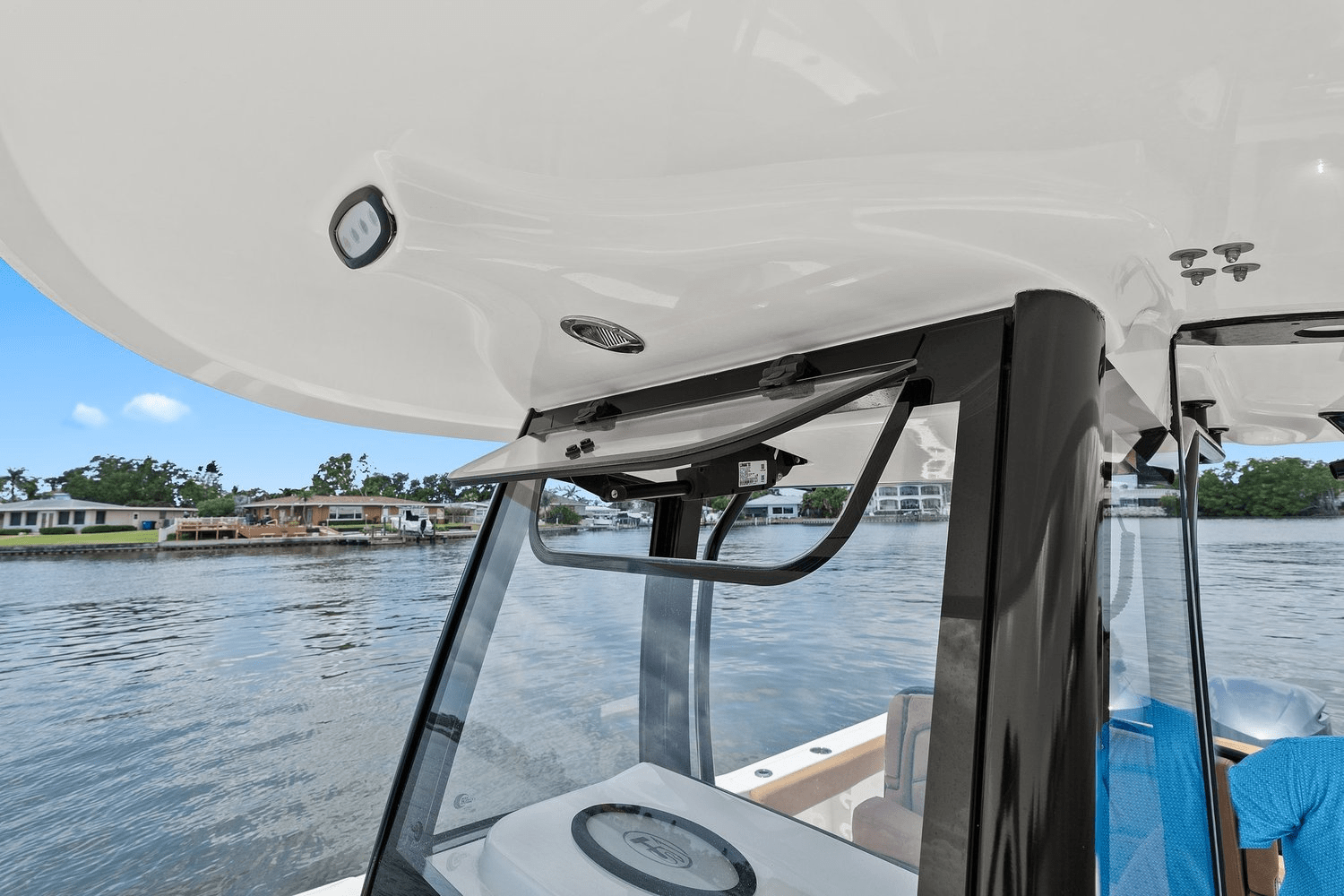 2021 Sea Hunt ULTRA 275 SE Image Thumbnail #33
