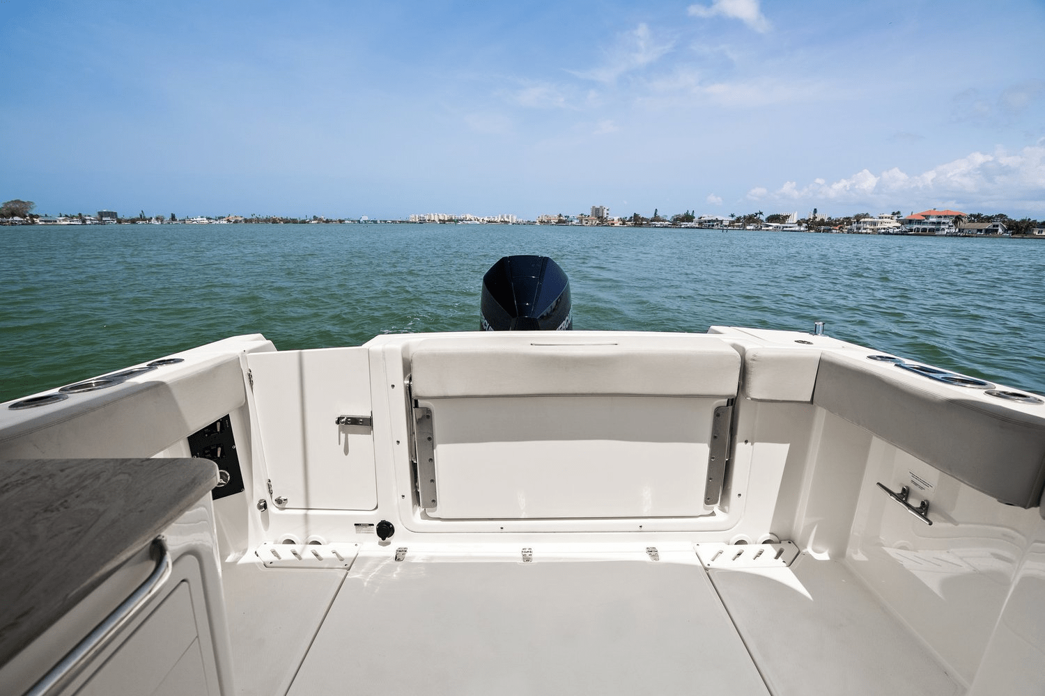 2022 Boston Whaler 240 VANTAGE Image Thumbnail #33