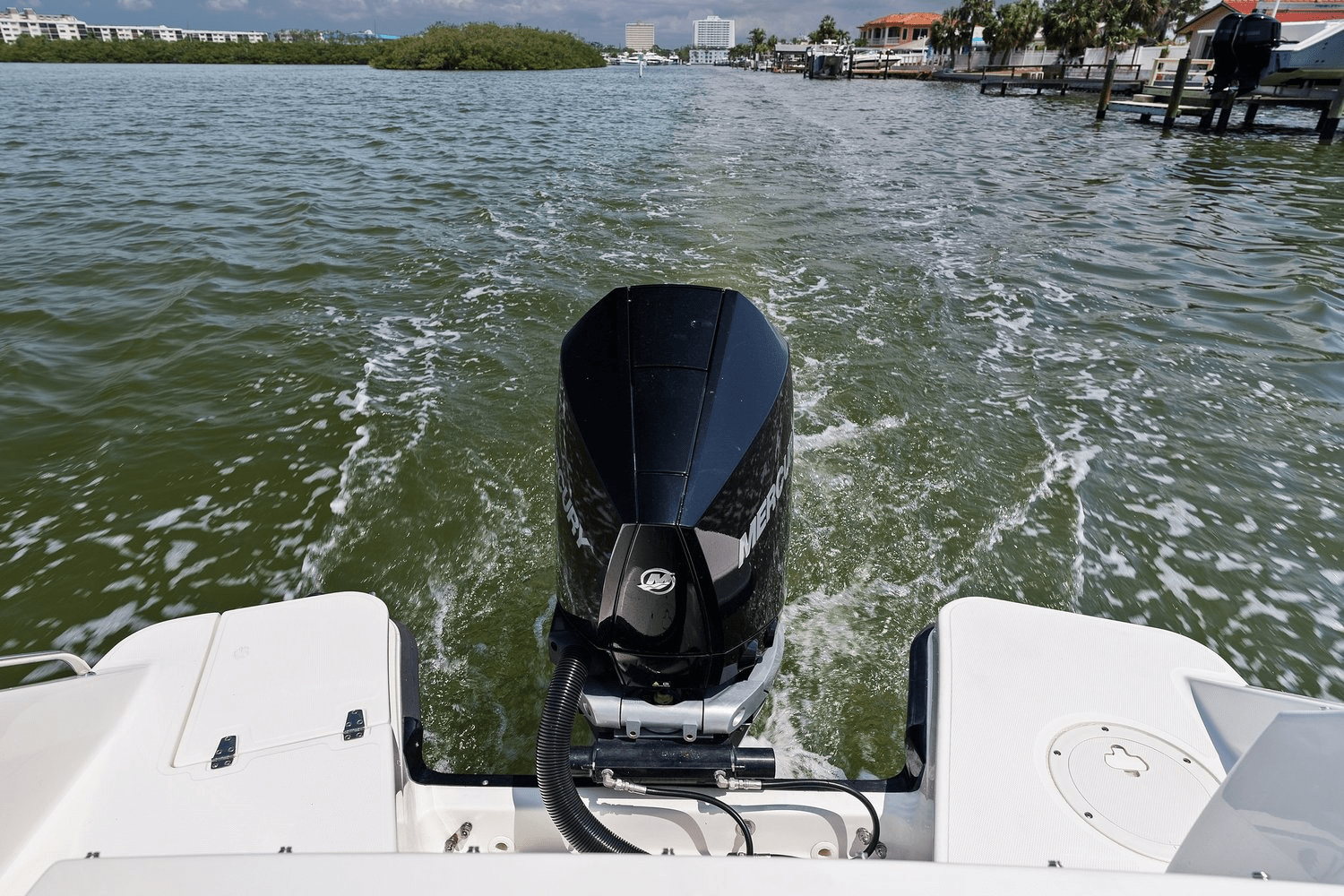 2022 Boston Whaler 240 VANTAGE Image Thumbnail #20