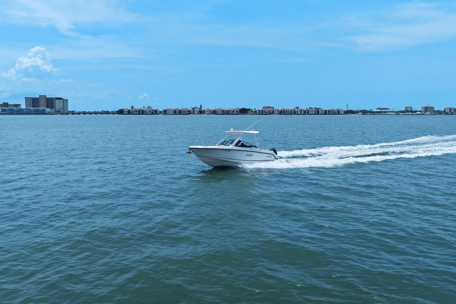 2022 Boston Whaler 240 VANTAGE Image Thumbnail #13