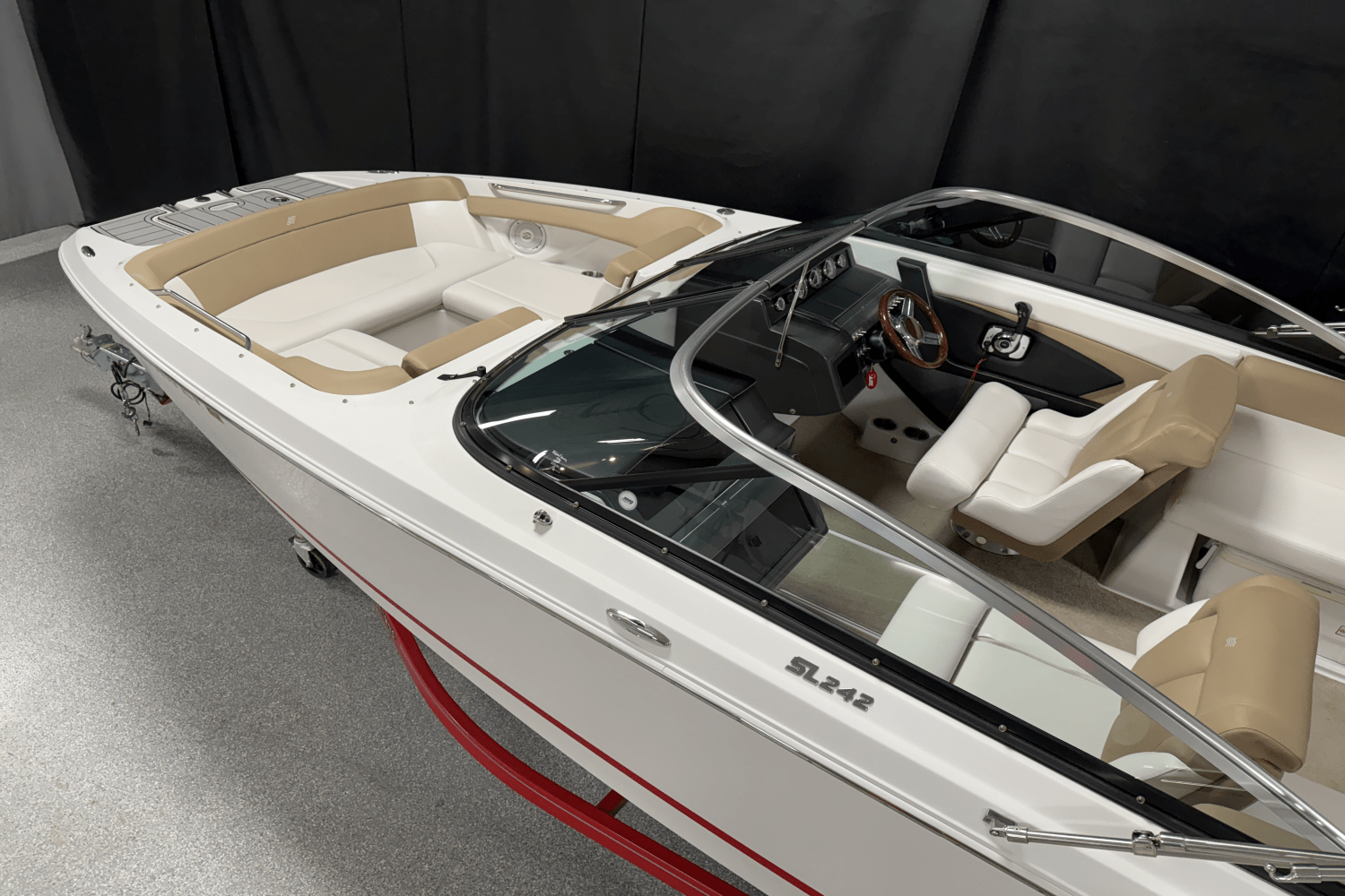 2012 Four Winns SL242 Image Thumbnail #5