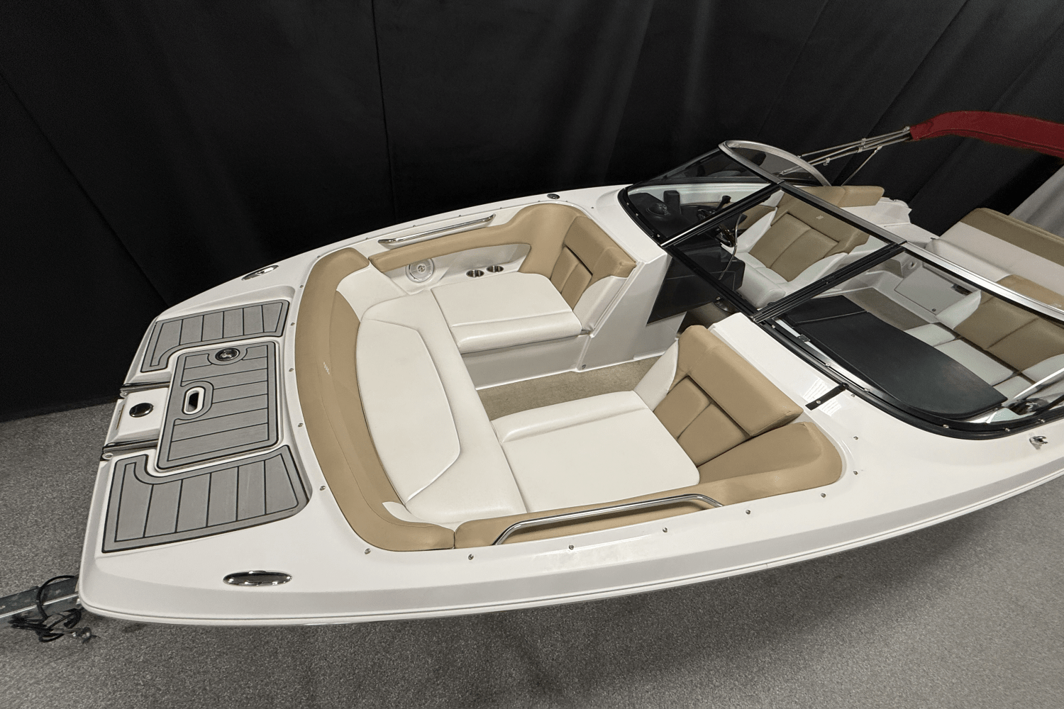2012 Four Winns SL242 Image Thumbnail #6