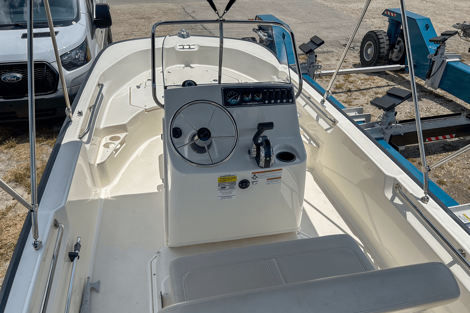 2020 Boston Whaler 17 MONTAUK Image Thumbnail #14