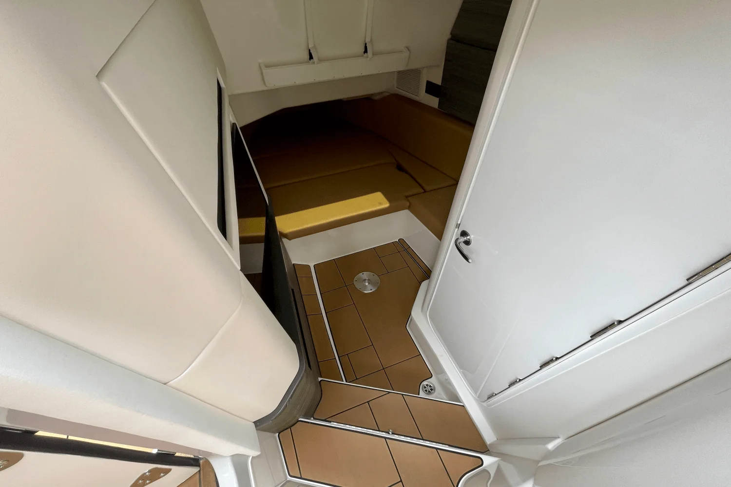 2022 Aviara AV36 Image Thumbnail #25