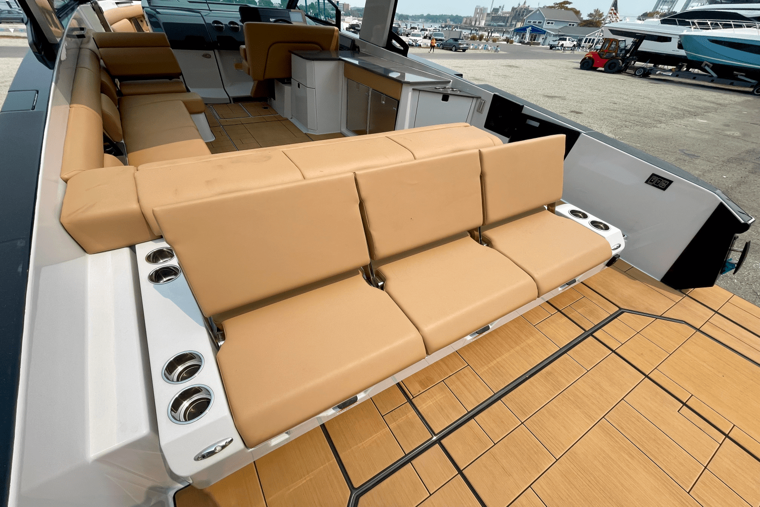 2022 Aviara AV36 Image Thumbnail #5