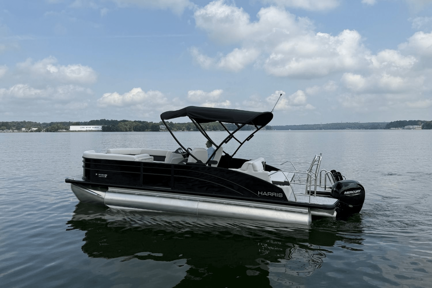 2025 Harris 230 Cruiser Image Thumbnail #6