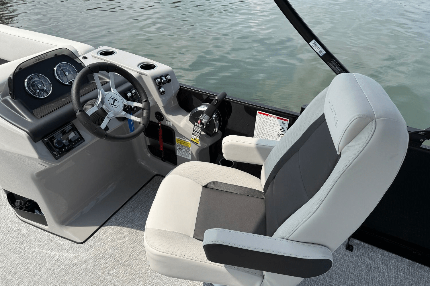 2025 Harris 230 Cruiser Image Thumbnail #21
