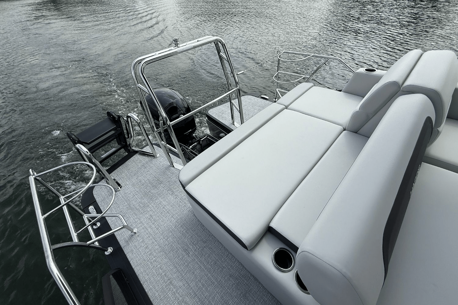 2025 Harris 230 Cruiser Image Thumbnail #10