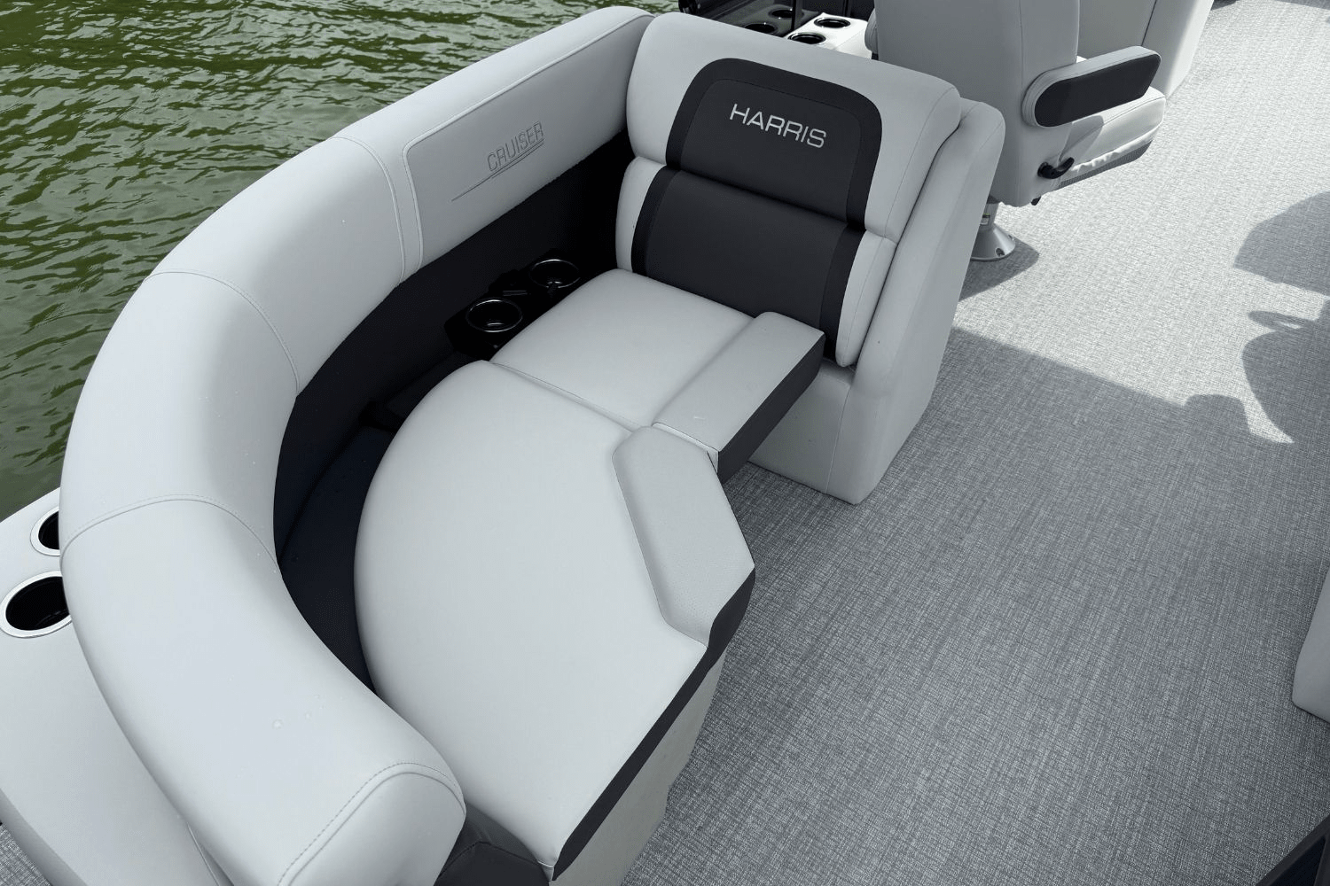 2025 Harris 230 Cruiser Image Thumbnail #15