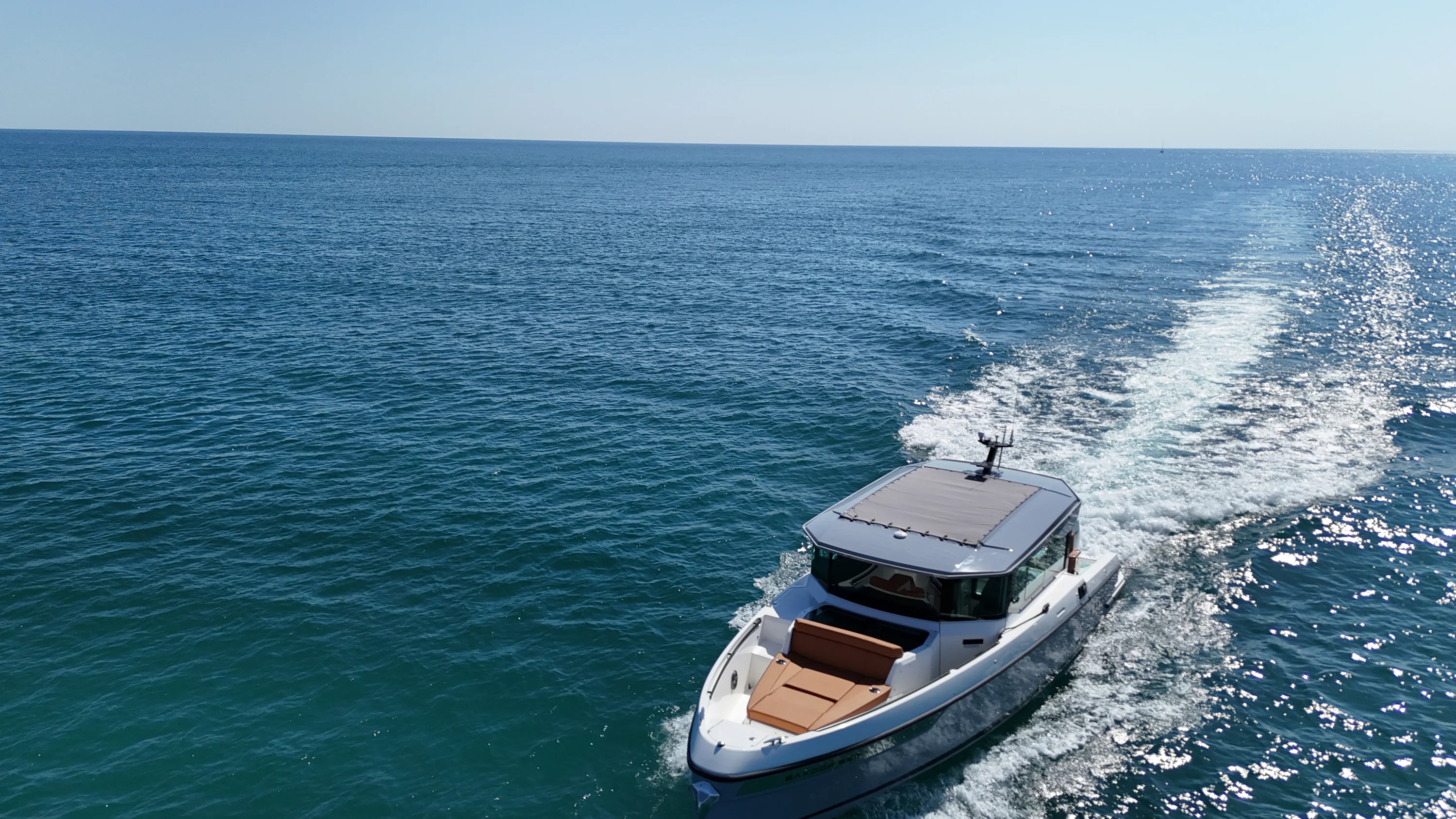 2026 Saxdor 320 GTC Image Thumbnail #9