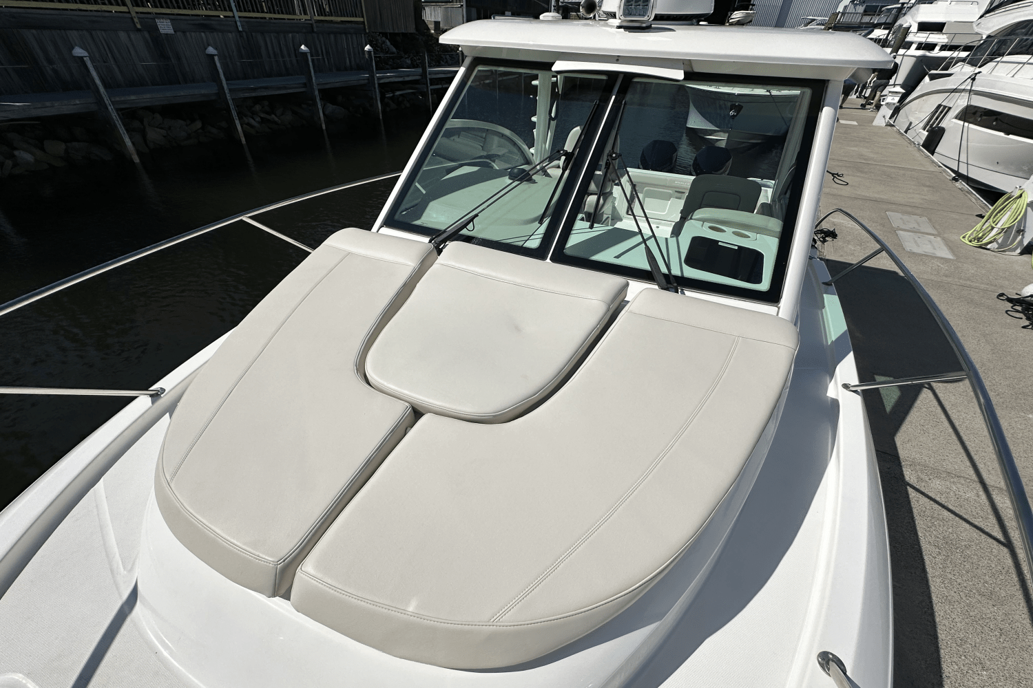2019 Boston Whaler 285 CONQUEST Image Thumbnail #13