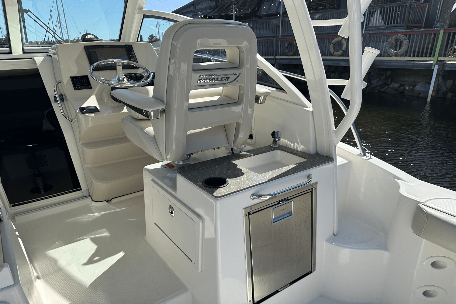 2019 Boston Whaler 285 CONQUEST Image Thumbnail #26
