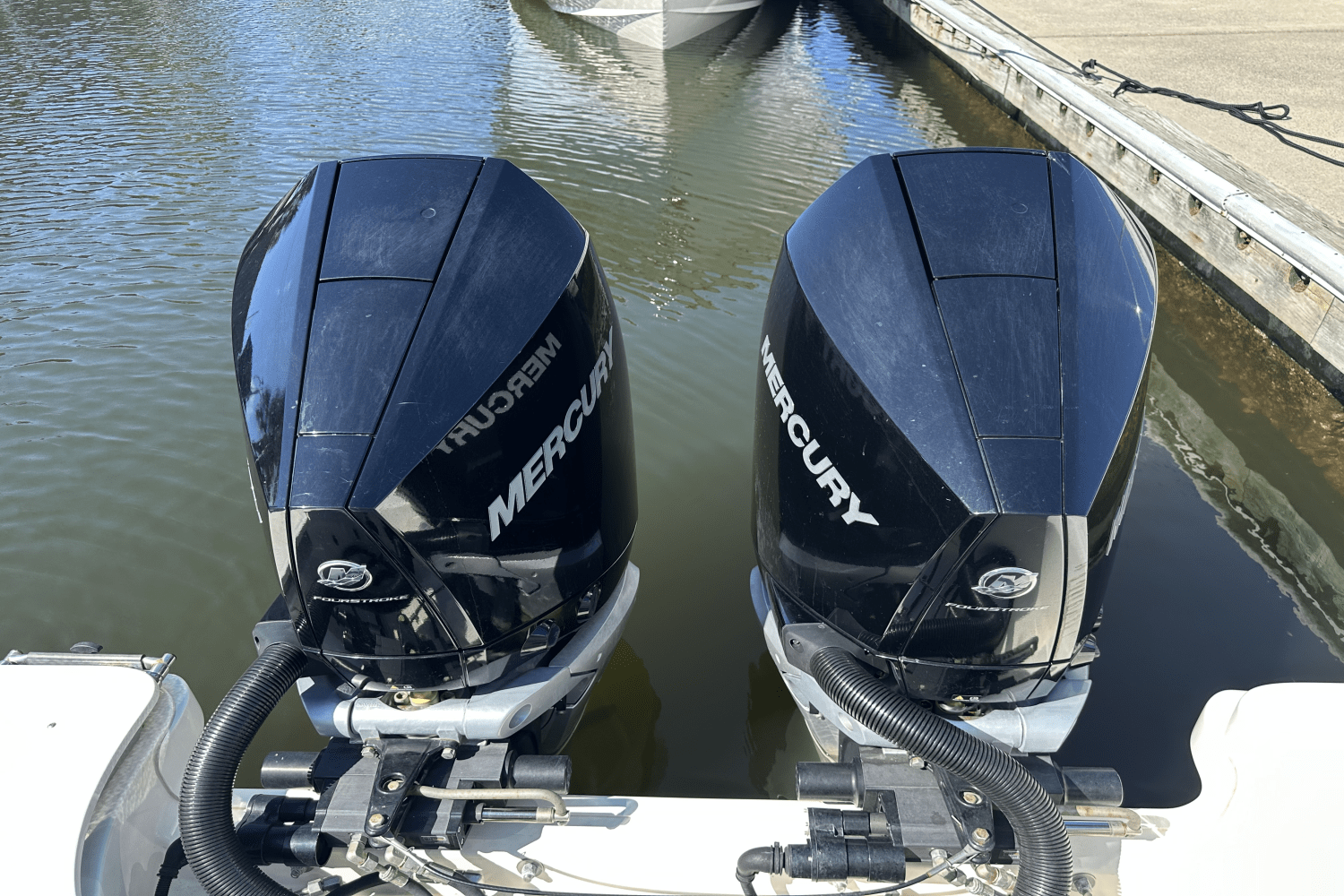 2019 Boston Whaler 285 CONQUEST Image Thumbnail #9
