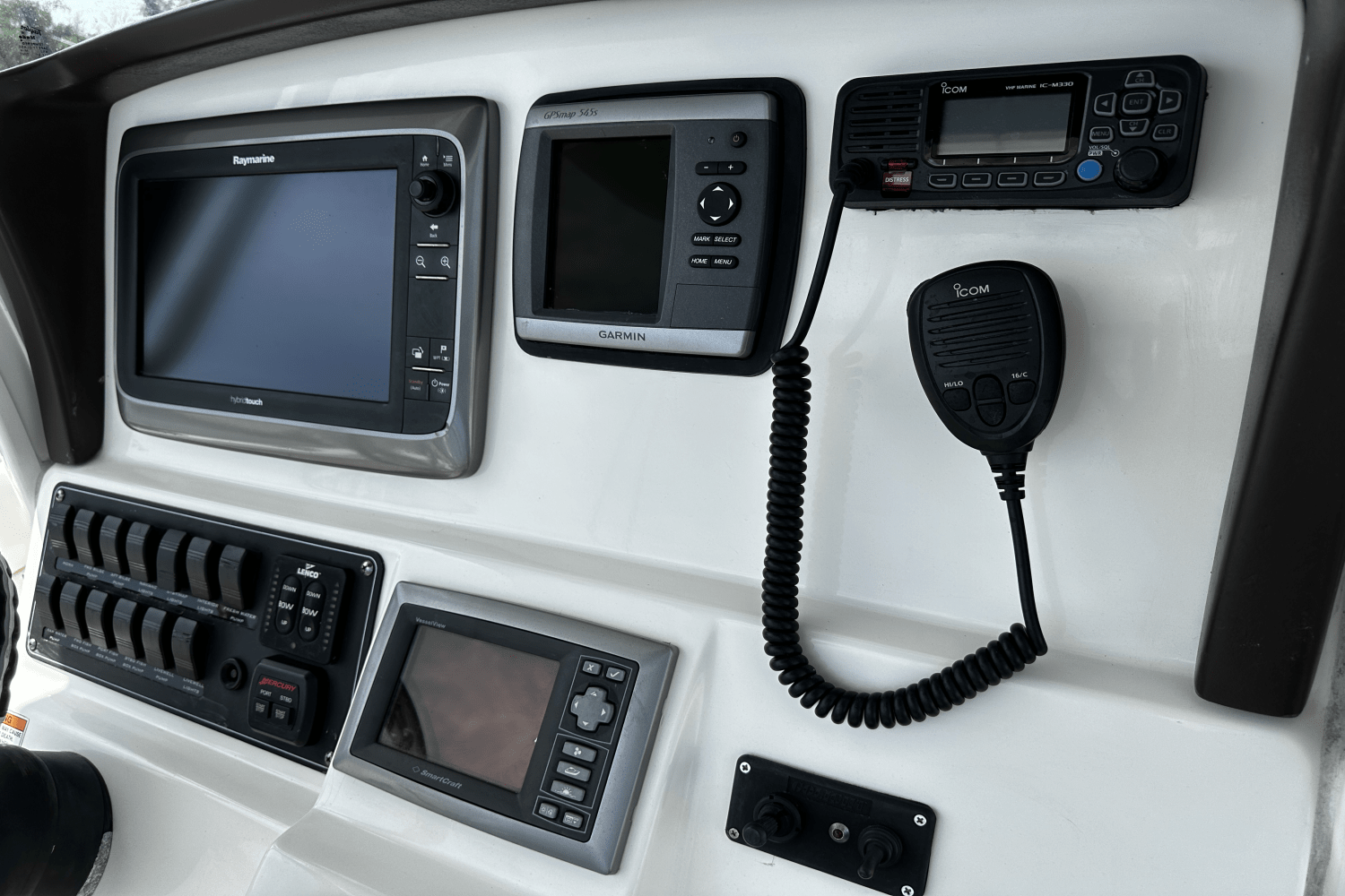 2009 Boston Whaler 250 OUTRAGE Image Thumbnail #13