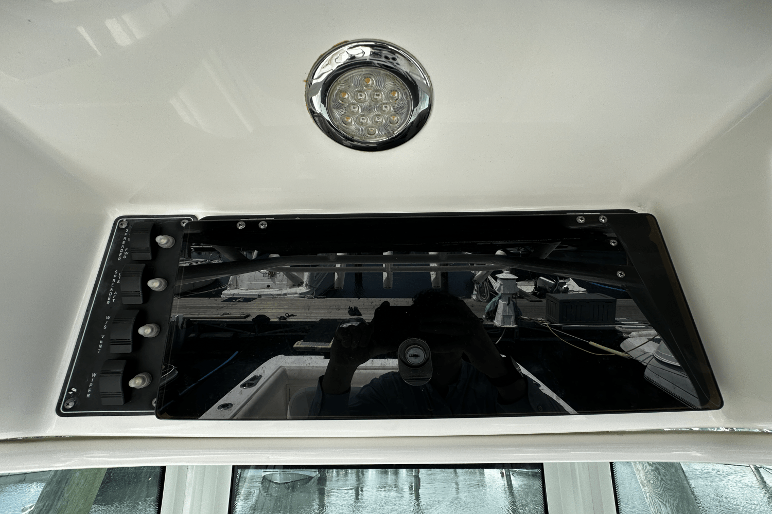 2009 Boston Whaler 250 OUTRAGE Image Thumbnail #14
